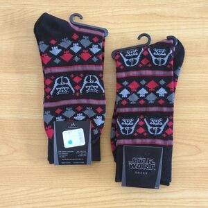 NEW Two Pairs Star Wars Darth Vader Socks